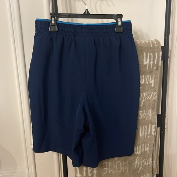 Under armor small navy shorts - Picture 2 of 3